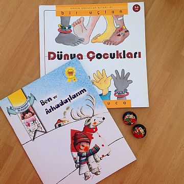 cocuklar-icin-kitap-onerileri-dunya-cocuklari-by-nuria-roca-4-yas-ve-uzeri