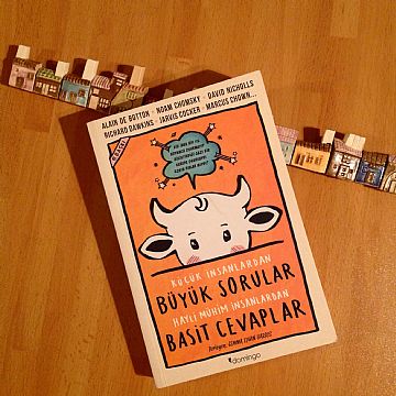 cocuklar-icin-kitap-onerileri-kucuk-insanlardan-buyuk-sorular-hayli-muhim-insanlardan-basit-cevaplar-by-gemma-elwin-harris-10-yas-ve-uzeri