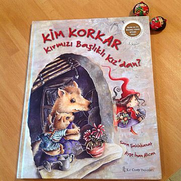 cocuklar-icin-kitap-onerileri-kim-korkar-kirmizi-baslikli-kizdan-by-sara-sahinkanat-3-yas-ve-uzeri