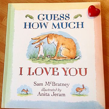 cocuklar-icin-kitap-onerileri-guess-how-much-i-love-you-by-sam-mcbratney-2-yas-ve-uzeri