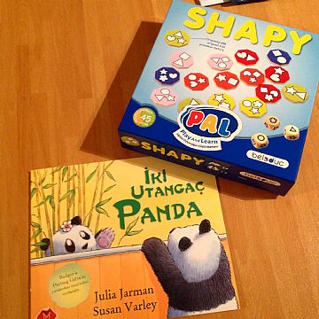 cocuklar-icin-kitap-onerileri-iki-utangac-panda-by-julia-jarman-2-yas-ve-uzeri