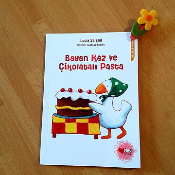 cocuklar-icin-kitap-onerileri-bayan-kaz-ve-cikolata-pasta-by-lucia-salemi-5-yas-ve-uzeri